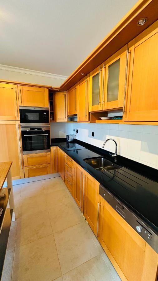 Amazing 2 Bedroom Apartment Near Beach With Pool Lagos Extérieur photo