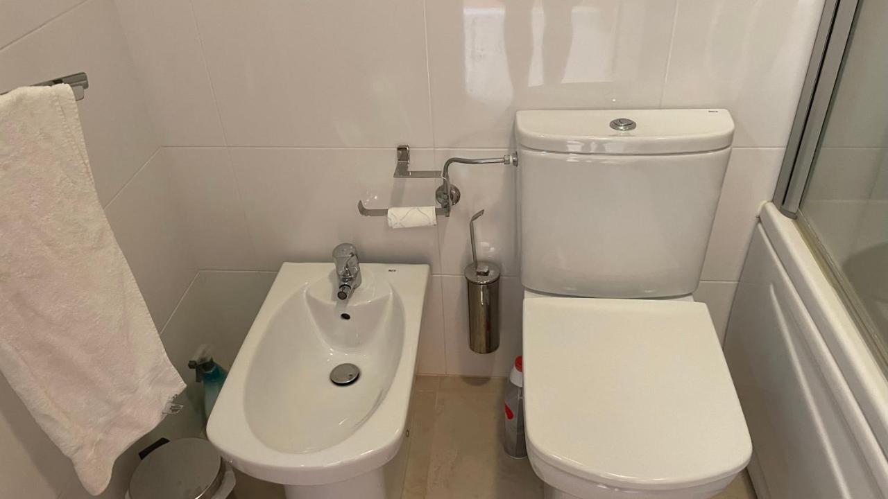 Amazing 2 Bedroom Apartment Near Beach With Pool Lagos Extérieur photo